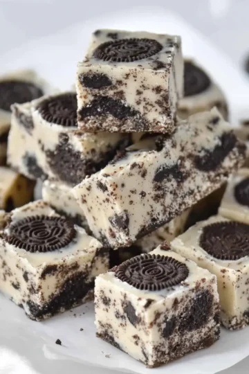 3 Ingredient Oreo Fudge
