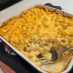 Easy & Creamy Mac & Cheese – A Crowd Favorite!